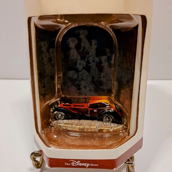 Disney Store Tiny Kingdom 101 Dalmatians Cruella's Car - Picture 10 of 10